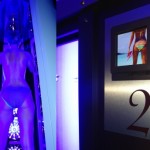 cabine 2 5 colonnes 30 lampes UV haute pression debout un aller retour aux Maldives en 10 min